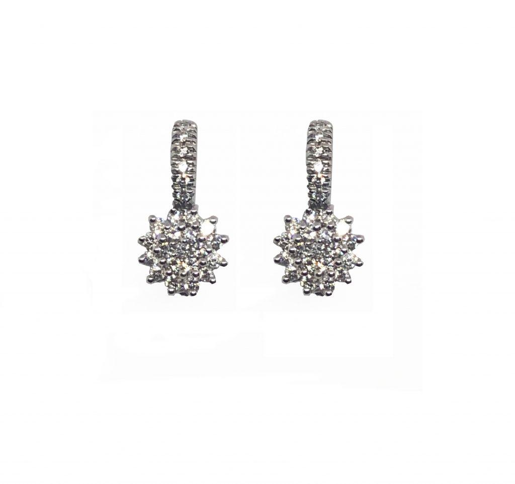 Pendientes Estrella de Brillantes Oro Blanco. JRoca
